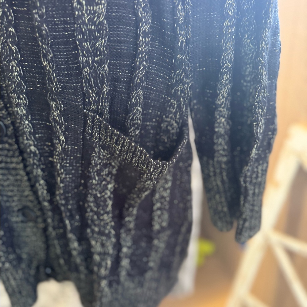 Torrid Woman’s Plus Long Cardigan Black W Gold Shimmer Dressy NWT 4X Holiday - Picture 4 of 10